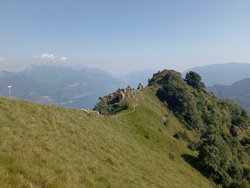 Le sentier panoramique (1425 m) - Pizzo Coppa | Randonnée de Breglia à Monte Grona