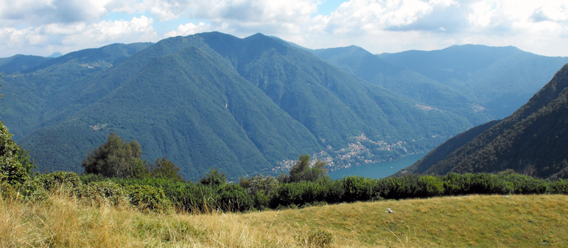 Excursion de Brienno (203 m) à Monte Comana (1210 m)