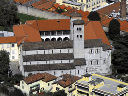 Basilique de Sant'Abbondio à Côme | Via Regina Teodolinda