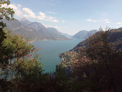 Sentiero del Tivano (525 m) | De Limonta au Belvédère de Makallé