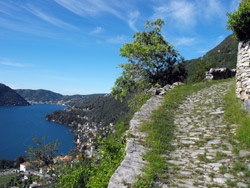 Via ai Monti (460 m) - Moltrasio | Excursion de Moltrasio au refuge du Bugone