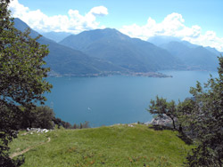 Monte la Corna (840 m) - Dongo | De Dongo au Sasso di Musso