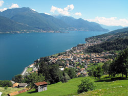 Chemin vers Musso (425 m) | De Dongo au Sasso di Musso