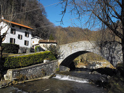 Le pont de Nogara (380 m) - Grandola ed Uniti | De Menaggio au chêne du Rogolone