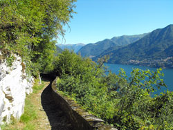 Chemin vers Piazzaga | Torno - Lac de Côme