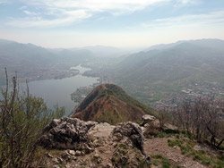 Mont Barro (922 m) - Galbiate | Randonnée de Malgrate au Mont Barro