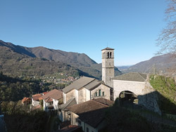 Église Sant'Ambrogio (585 m) - Palanzo | Randonnée de Palanzo au Mont Palanzone
