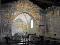 Église de San Giorgio in Mandello del Lario sur le sentier du Viandante (Voyageur)